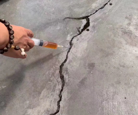 涉县混凝土裂缝修补技术详解​